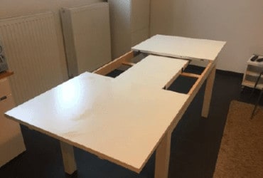 Bjursta extensible table