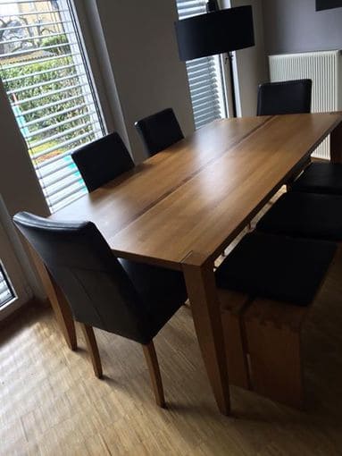 Musstering Oak table