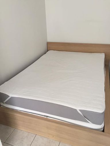 Double bed