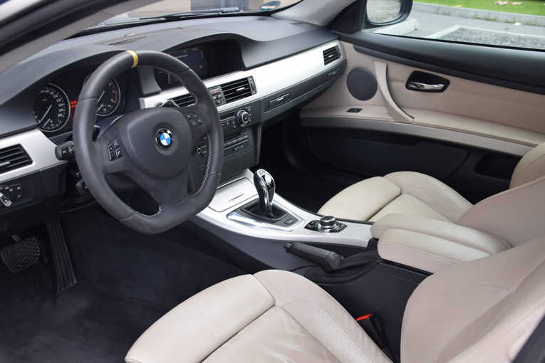 BMW 335i M – Automatic – full options