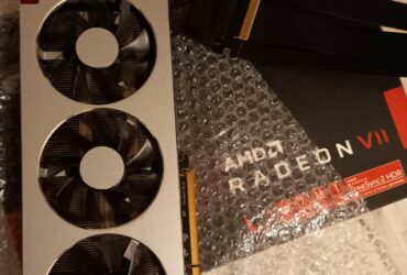 XFX AMD Radeon VII 16GB HBM2 Graphics Card & Riser Cable.