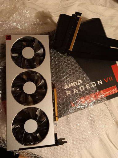 XFX AMD Radeon VII 16GB HBM2 Graphics Card & Riser Cable.