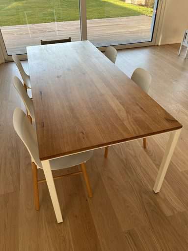 Janua Oak Table S600