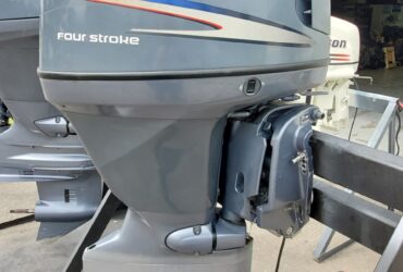 2006 used boat engine Yamaha 115 HP 4-Cylinder EFI 4-Stroke Outboard Motor