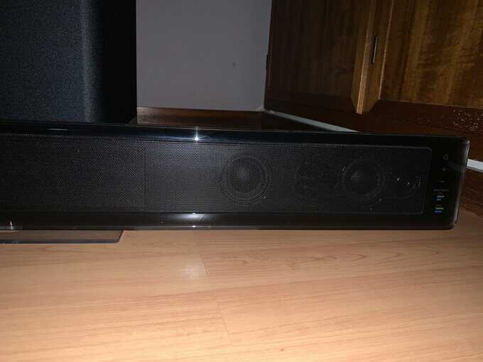 Soundbar- SAMSUNG HT-WS1G